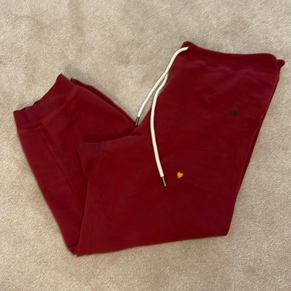 The Great. Cropped Size 3 (Large) Spiced Wine Joggers with hearts